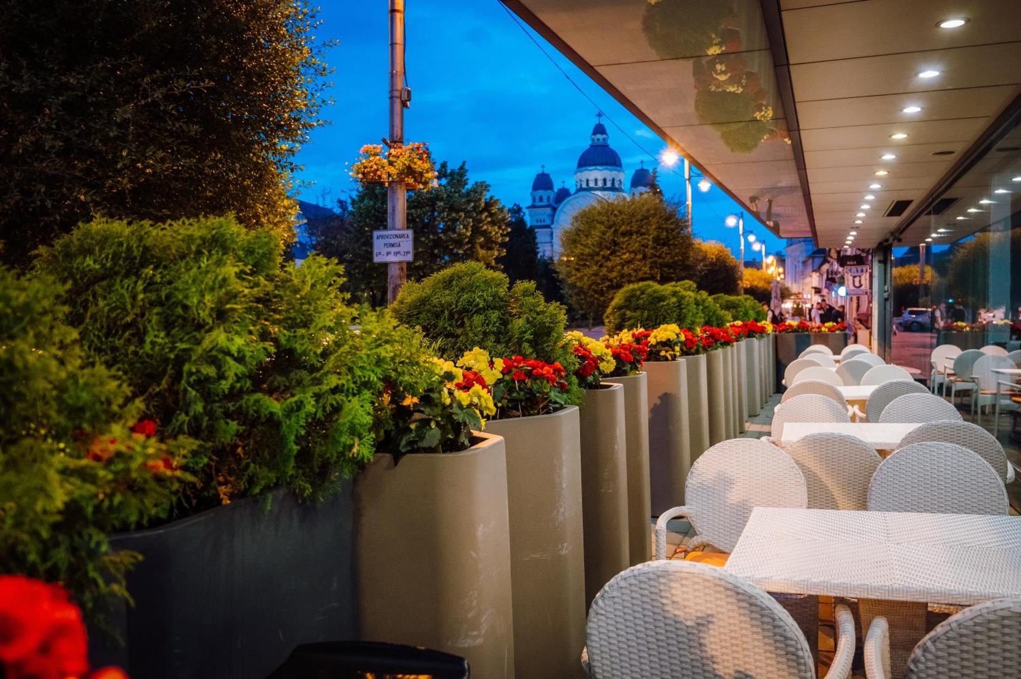 Plaza V Hotel Târgu-Mureş Dış mekan fotoğraf